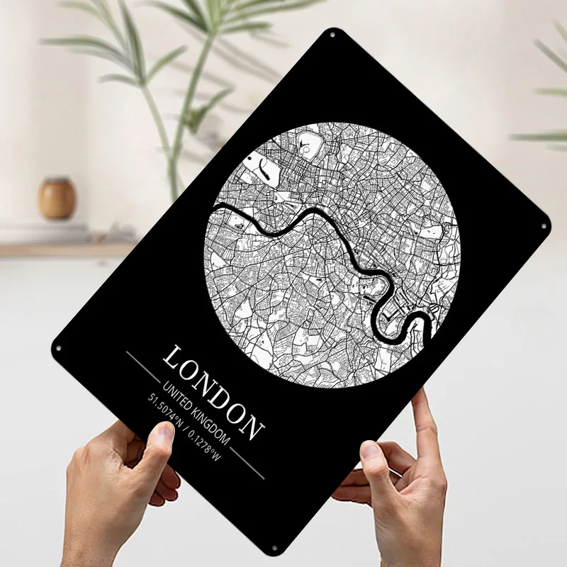 London City Map Tin Plaque Pos - Retro Gaming London ulasan dan harga