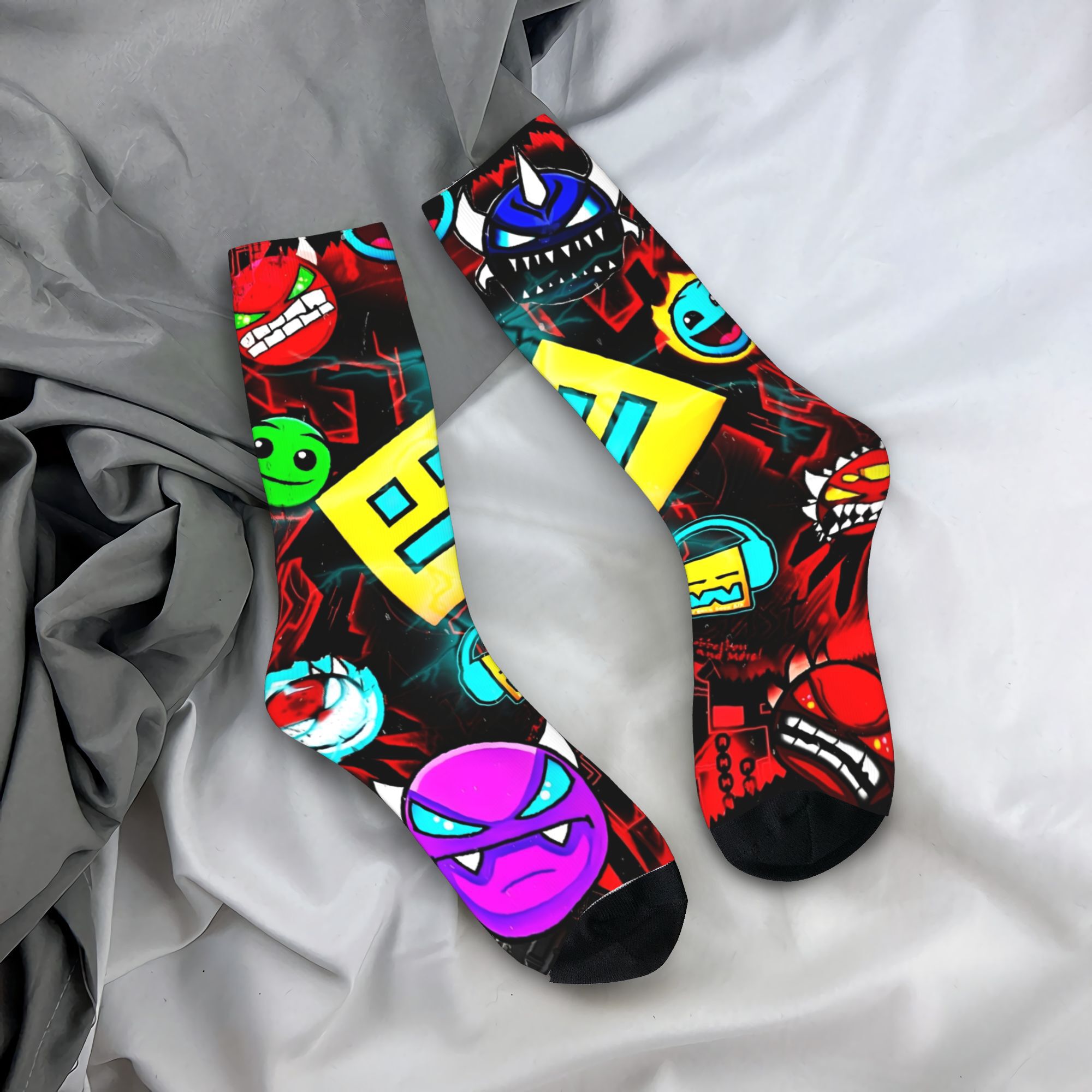 Geometry Gaming Dashed  Stocki - Retro Gaming Gifts For Men ulasan dan harga